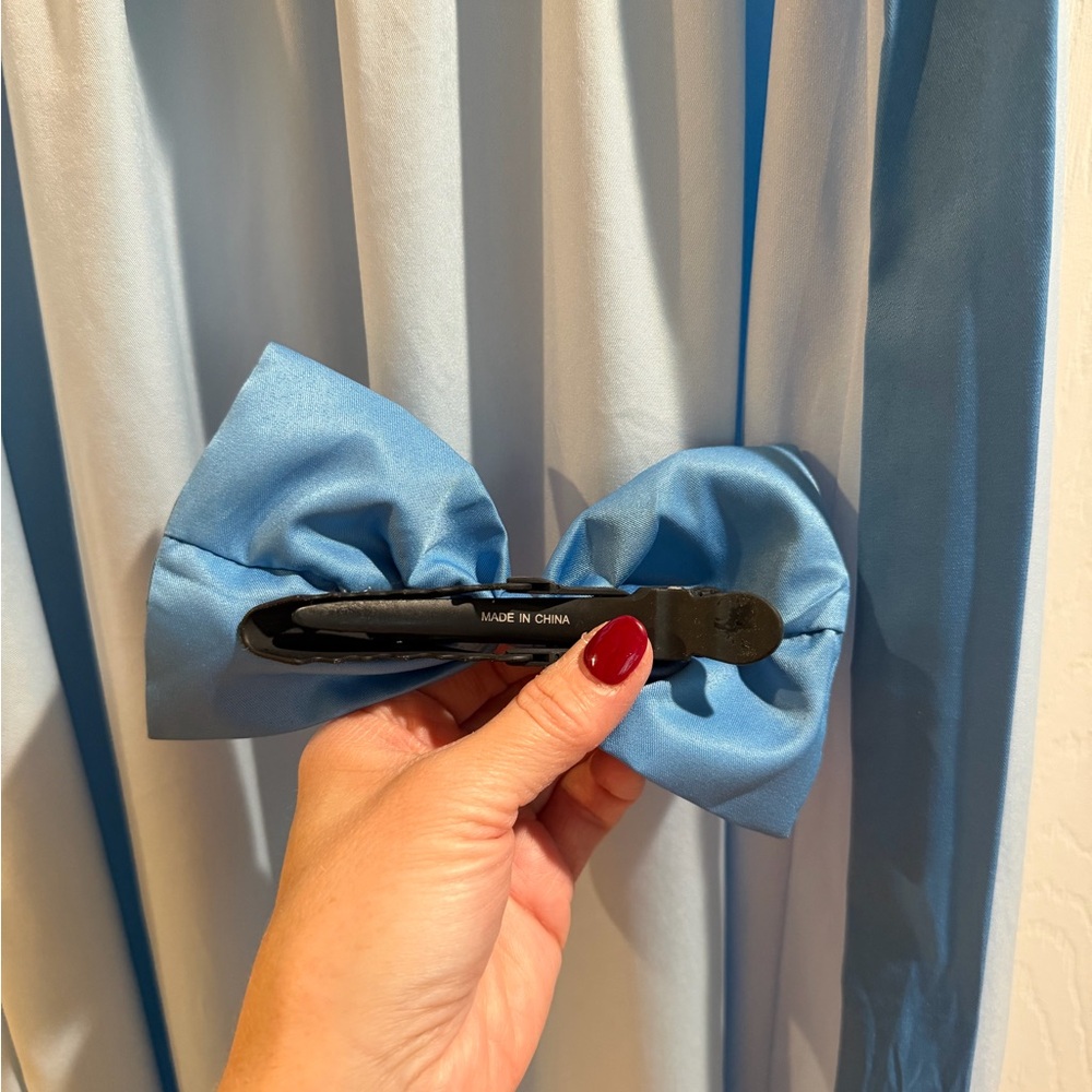 Light Blue Satin Dress used for Wendy costume - Picture 6 of 8